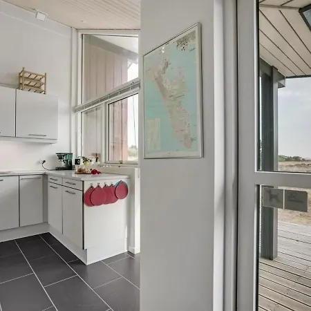 Holiday home Tiane - 800m From The Sea In Western Jutland By Interhome