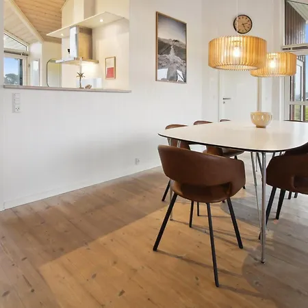 Holiday home Tiane - 800m From The Sea In Western Jutland By Interhome