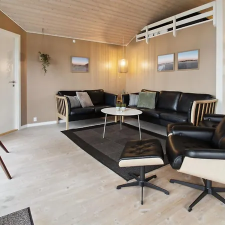 Tiane - 800m From The Sea In Western Jutland By Interhome Fano