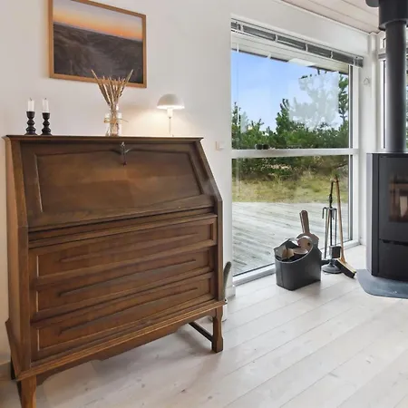 Tiane - 800m From The Sea In Western Jutland By Interhome *