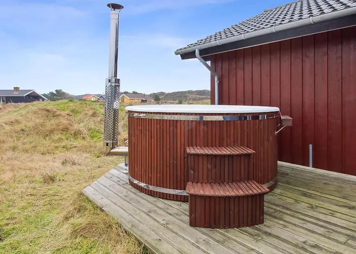 Tiane - 800m From The Sea By Interhome *