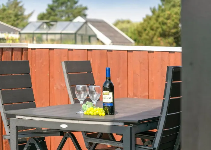 Holiday home Tiane - 800m From The Sea By Interhome *