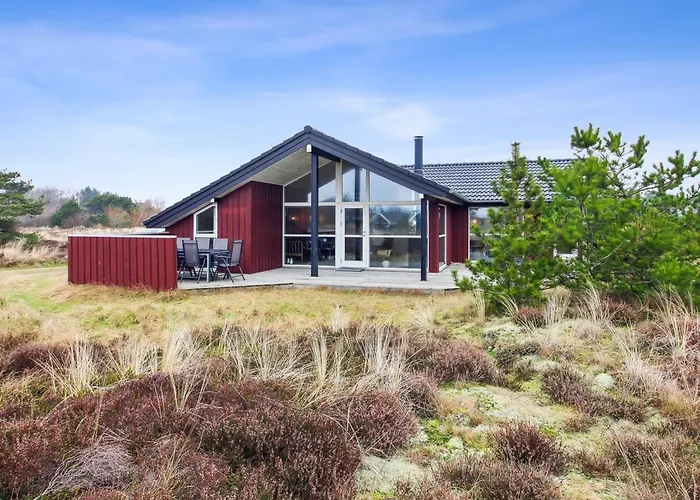 Tiane - 800m From The Sea By Interhome