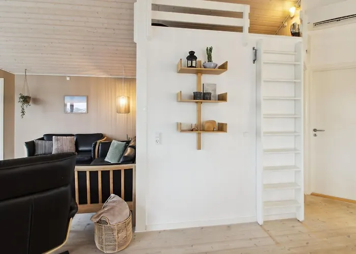 Tiane - 800m From The Sea By Interhome *