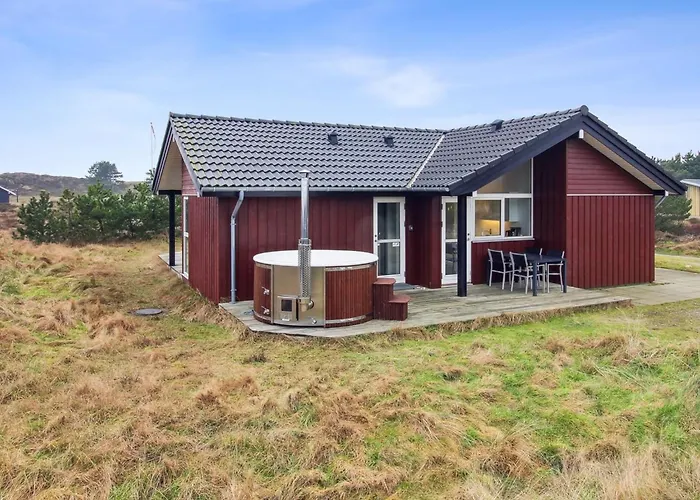 Tiane - 800m From The Sea By Interhome *